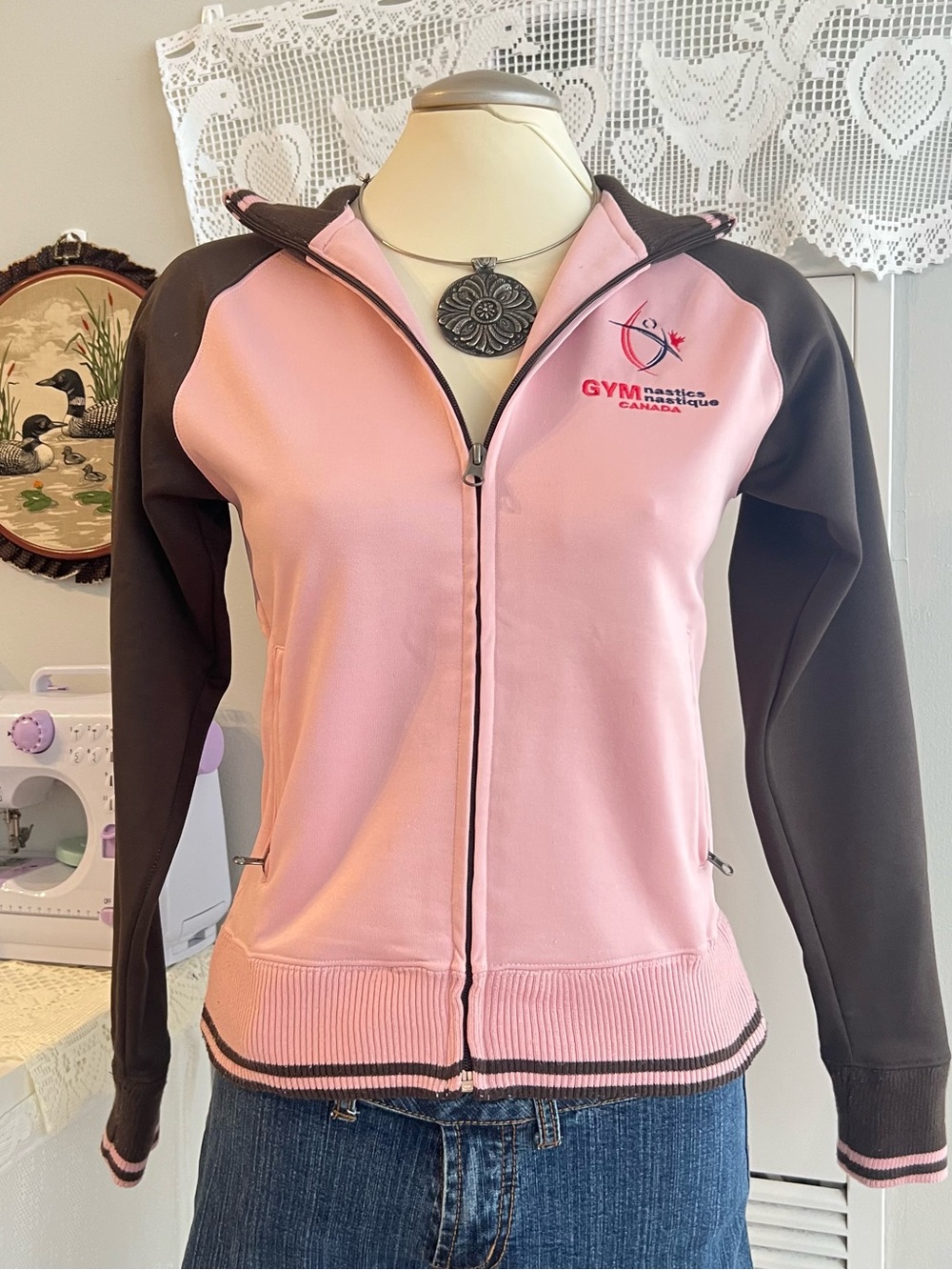 Y2K Gymnastics Zip Up Jacket Pink with brown sleeves and brown trim